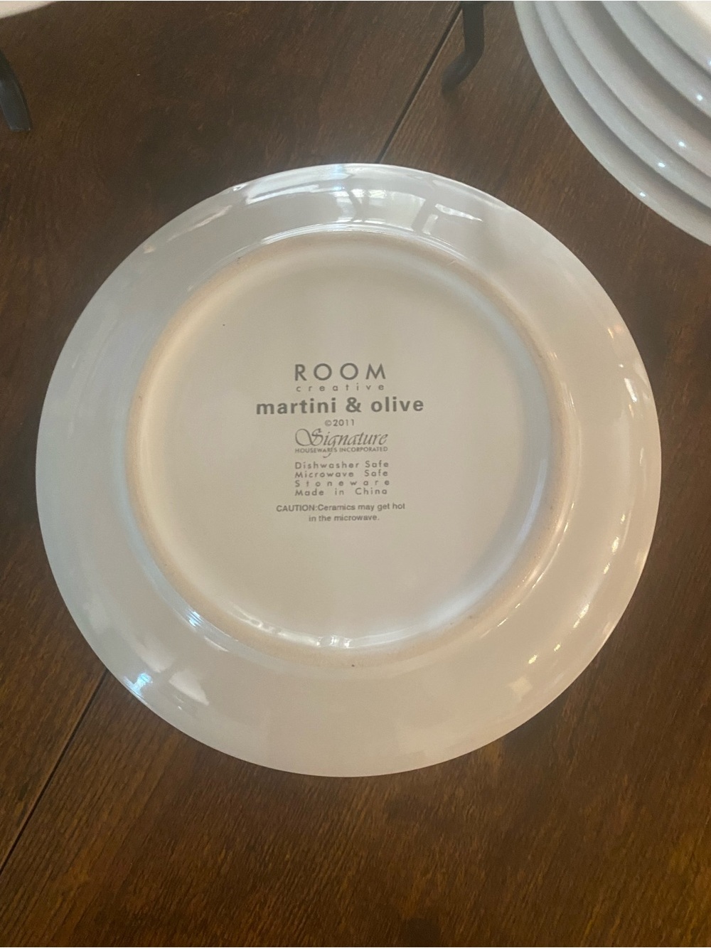 White Martini Olive Appetizer Plates - Set of 12 - Picture 3 of 3